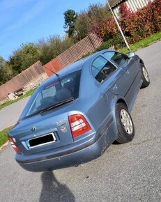 Škoda Octavia 2010 Tour 1.6i 75kw - 3