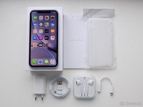 APPLE iPhone XR 128GB White - ZÁRUKA 12 MĚSÍCŮ - 100% BATERI - 3