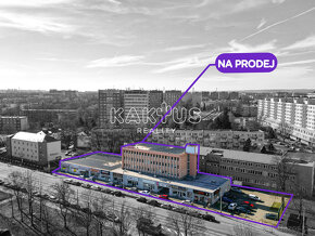 Prodej komerční budovy [2.150 m2] s pozemky [3.665 m2], ulic - 3