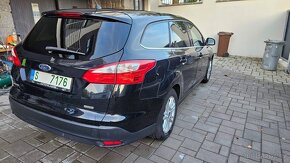 Ford Focus 2013 92 kW klima tempomat senzory 143tkm serviska - 3