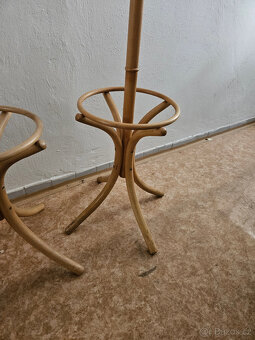 DŘEVĚNÝ VĚŠÁK - THONET 2ks - 3