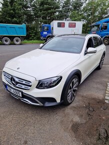 Mercedes w213 all terrain 220d - 3