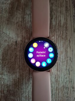 Prodám chytré hodinky Samsung Galaxy Watch Active2 - 3