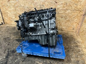 ČÁSTEČNĚ NASTROJENÝ MOTOR 3.0D M57D30 306D3 135KW - 3