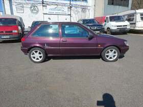 FORD FIESTA 1.3i - 3