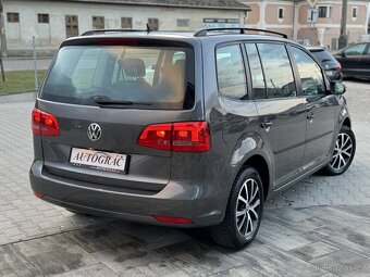 Volkswagen Touran 1.2 TSI Trendline - 3