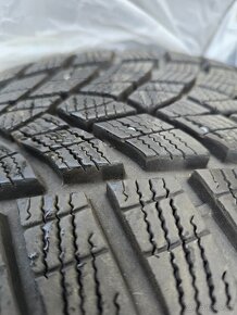 Super Sleva PNEU 225/55 R17 Zimní Good Year performance - 3