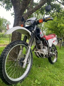 Honda XLR 125 - 3