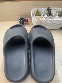 Adidas yezzy slide onyx - 3