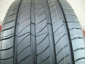 4ks Michelin Primacy4 235.50.19 103V XL - 3