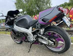 Yamaha YZF 750 R - 3