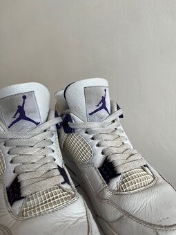 Jordan 4 Metallic Purple - 3