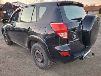 Toyota RAV4 2,2 D-4D - 3