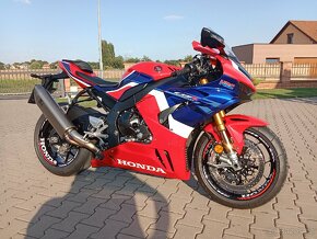 Honda CBR 1000 SP RR-R 2022 Max.345 km/h - 3