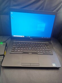 Notebook Dell Core i5 6300U CPU, 8 GB/250 GB - 3