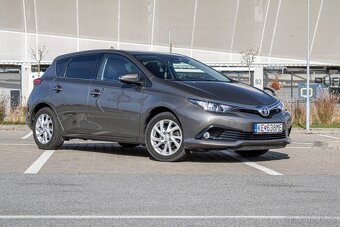 Toyota Auris 1.6 l Valvematic Active - 3