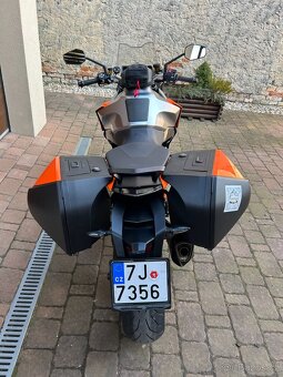 KTM 1290 Super Duke GT - 3