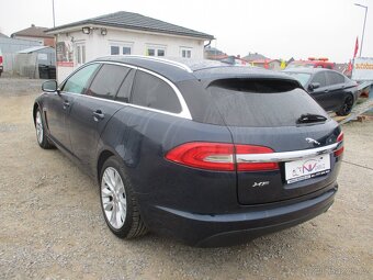 JAGUAR XF 2,2D 147kw Sportbrake Automat 12/2013 - 3