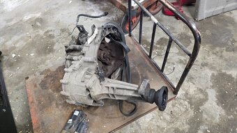 VW T4 2,4 nebo 1,9 - převodovka EVY - 3