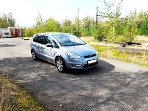 Ford S-Max 2.0 TDci 103 Kw,7-místné,Tažné zařízení - 3