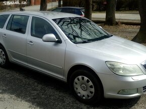 Škoda Octavia combi II 2.0 TDI DSG Elegance Facelift CZ-TOP - 3