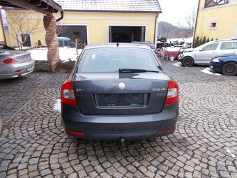 skoda octavia 2,fac.1.6mpi,75kw,veskere nd. barva 9153 - 3