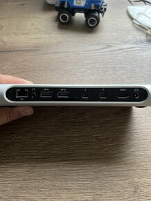 Belkin Thunderbolt 2 Express Dock HD F4U085 - 3