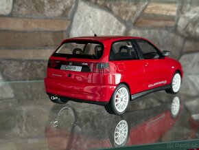 Seat Ibiza Cupra MK2 červená 1:18 - 3