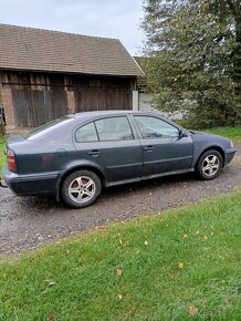 Škoda Octavia 1.6 benzín - 3