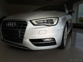 Audi A3 SPORTBACK/16TDI/2014/Manuál/Navigace/Xenon/PDC - 3