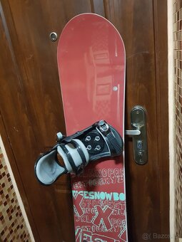 Prodám nový snowboard WESTIGE 155cm dlouhý. - 3