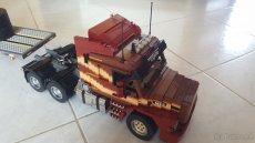 LEGO Scania T143M [SBrick] + flatbed trailer - 3