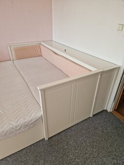 Hemnes postel + úložný díl+matrace+zábrana a mantinel - 3