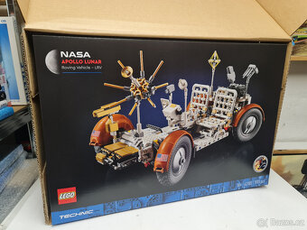 LEGO® Technic 42182 Lunární průzkumné vozidlo NASA Apollo LR - 3