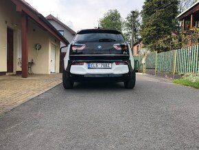 BMW i3S,120A,10/2021,26000KM,LED,TEPELNÉ čer. - 3