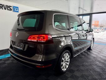 Volkswagen SHARAN 2.0 TDi HIGHLINE NAVI SENZORY KAMERA 7 MÍS - 3