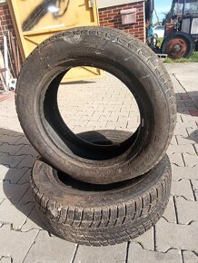 Gumy 225/60 r17 - 3