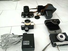 Staré fotoaparáty a expozimetr Zenit, Smena, Fisheye - 3