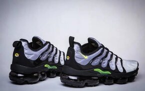 NIKE Air VaporMax PLUS 2019 "Neon Green" - 3