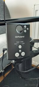 Přenosná elektronická bicí Roland TD-1KPX2 + příslušenství - 3