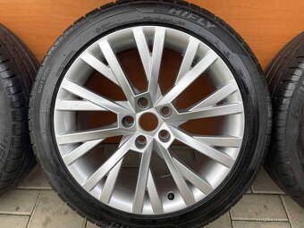 ANTARES Orig.skoda  Superb3 5x112 8jx18 ET 44 VW  235 45 R18 - 3
