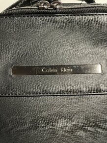 Calvine Klein crossbody batoh pánský - 3
