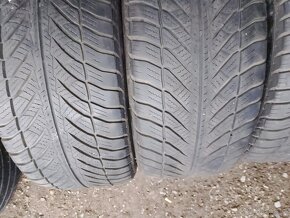 245/45/18 100v Goodyear - zimní pneu 4ks RunFlat - 3