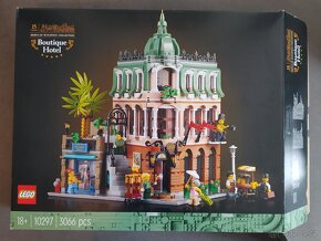 Lego Boutique Hotel 10297 - 3