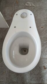 Záchodová mísa bez nádržky - 3