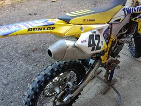 Suzuki RMZ 250 - 3