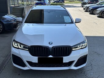 BMW 530e - 3