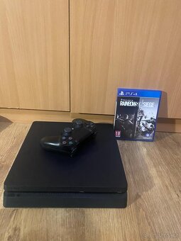 PS4 Slim - 3