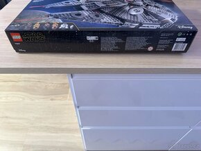 LEGO® Star Wars™ 75257 Millennium Falcon - 3