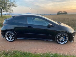 Honda civic 8g type s 1.8 i-VTEC - 3